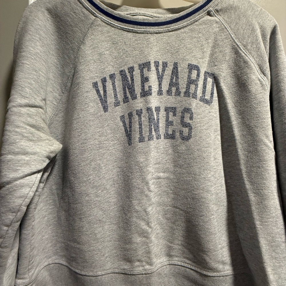Vineyard Vines Heather Gray Crew Neck Sweater